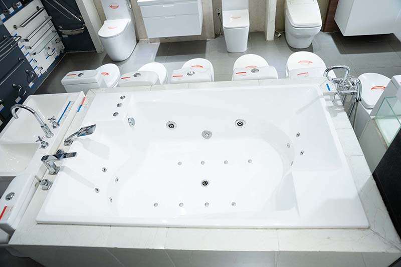 Bồn tắm nằm massage xục bọt khí MANHATTAN MS-8855