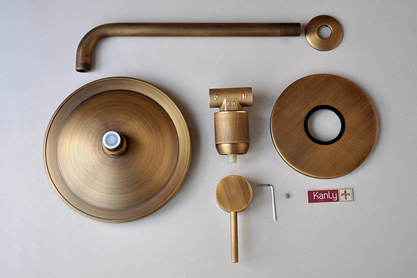 san tắm âm trần