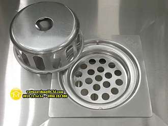 cau-chan-rac-san-thuong-inox-304-d90