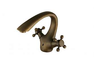 voi-lavabo-nong-lanh-dong-thau-co-dien-kanly-gcv07